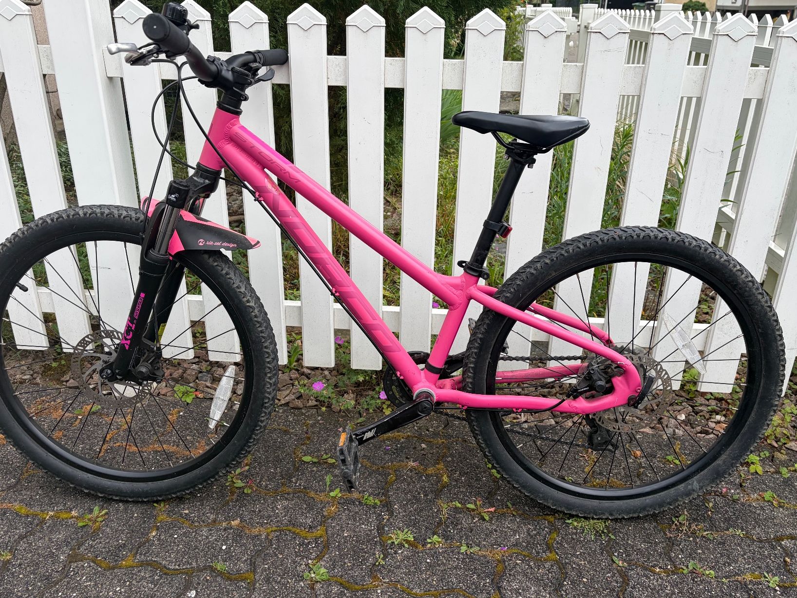 Mini Bikes: Mädchen Velo, Pink, 24 Zoll – Gebraucht aus Reinach BL von Steinii