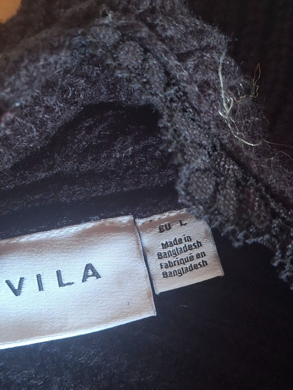 Vila Maglioni & Felpe: Pull col en V taille L marque Vila – Usato da Villiers venduto da san_jn5w 3