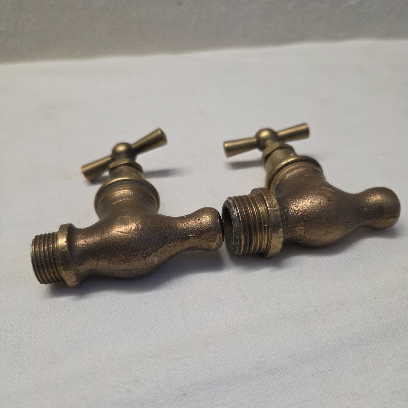 Rubinetteria: 2x Messing Eckventile Wasserhahn antik Vintage.. – Usato da Stans venduto da Ducati16 1