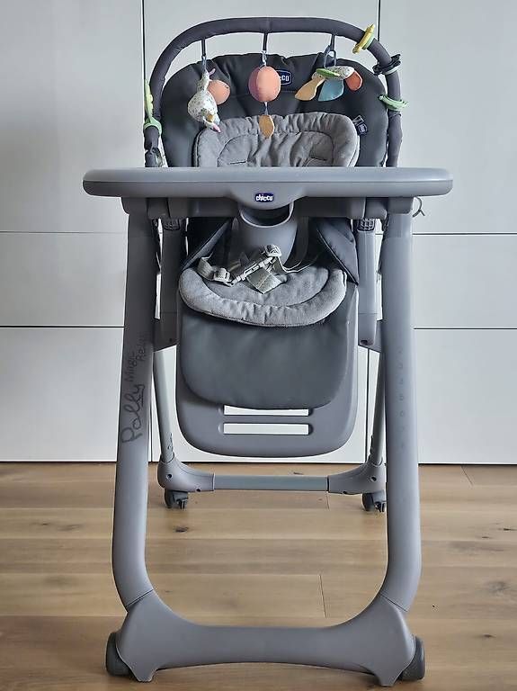 Chaises hautes: Chaise haute bebe Chicco Polly Magic Relax – D'occasion à Morges par Lan33