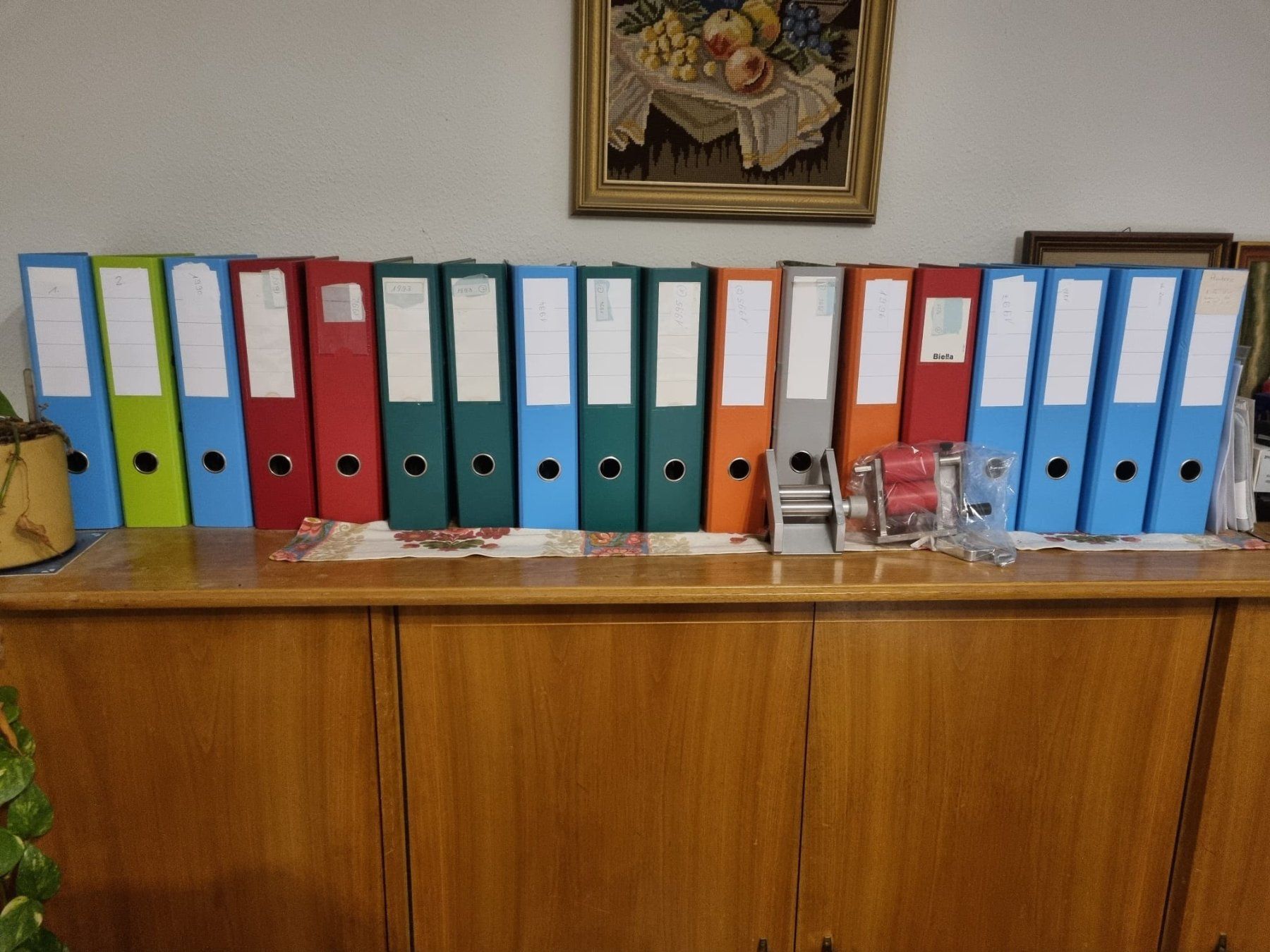 Coperchi dei cremini per caffè: Grosse Sammlung Kaffeerahmdeckeli – Usato da Horgen venduto da gardenman49