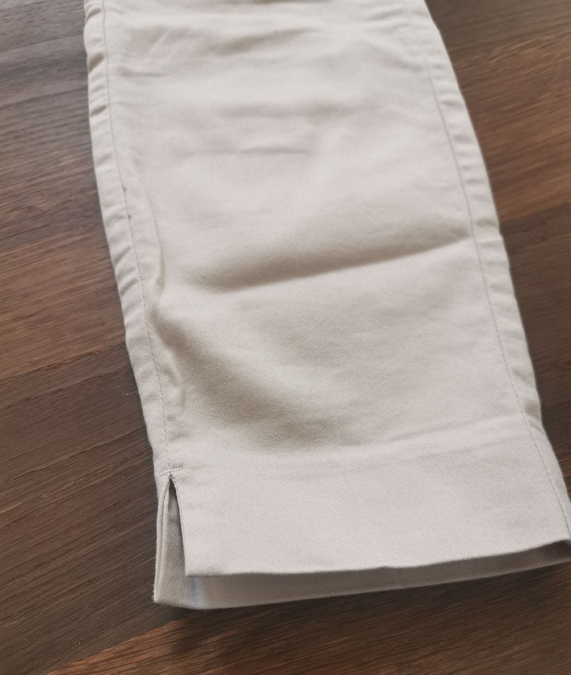 H&M Pantaloni: Elegante H&M Stoffhose Gr. 36 – Usato da Obergerlafingen venduto da Sigus 2