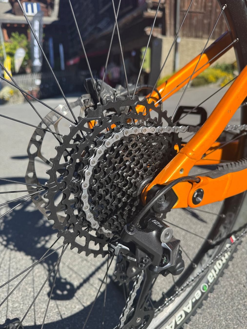 Scott Velos: SCOTT Genius eRIDE 930 Rahmengrösse M – Gebraucht aus Breil/Brigels von reni17 1