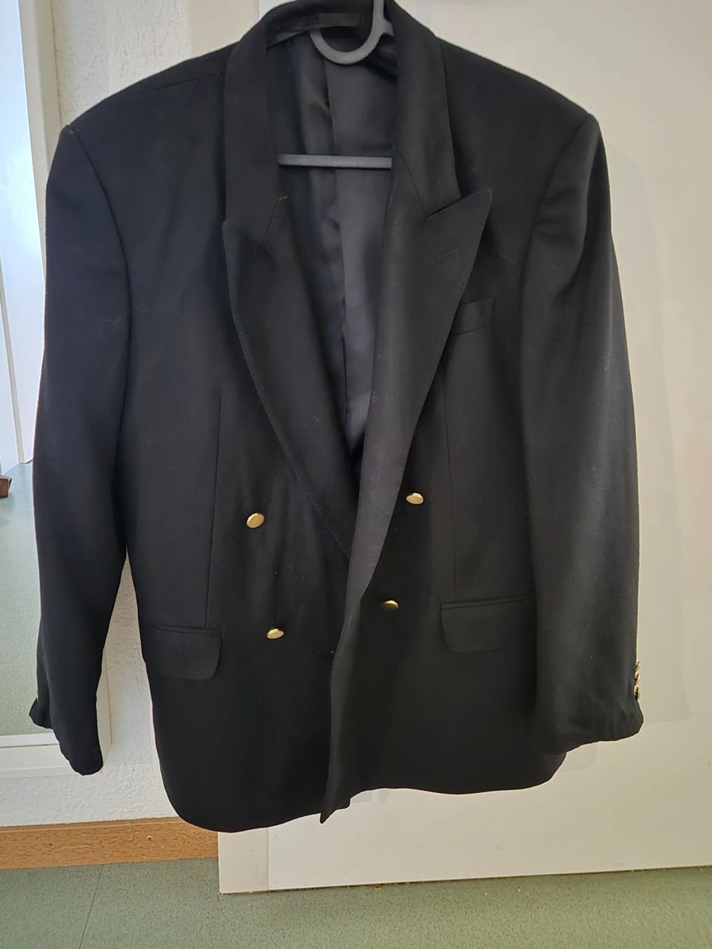 Jacken: Wolle Blazer – Gebraucht aus Spreitenbach von Jus_299b