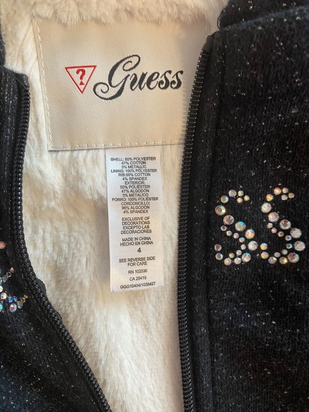 Guess Giacche & Cappotti: Jacke Guess – Usato da Frauenfeld venduto da IvanaMiko 1