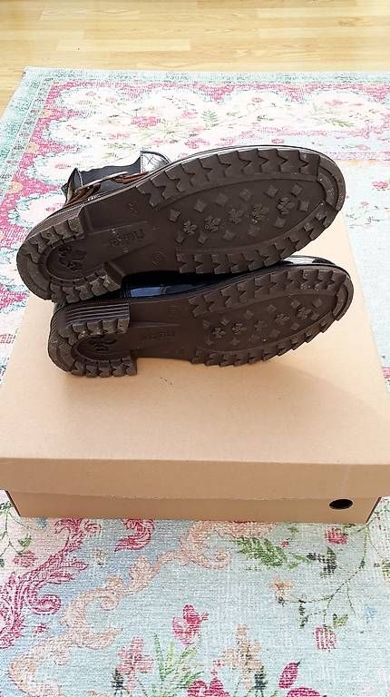 Damenschuhe: Rieker Gummistiefeletten – Gebraucht aus Walterswil SO von NiKi_3 1