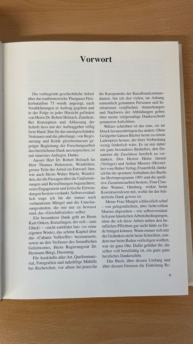 Libri: Geschichte Füsilierbataillons 75 von André Salathé – Usato da Glattfelden venduto da cybermaxx 5