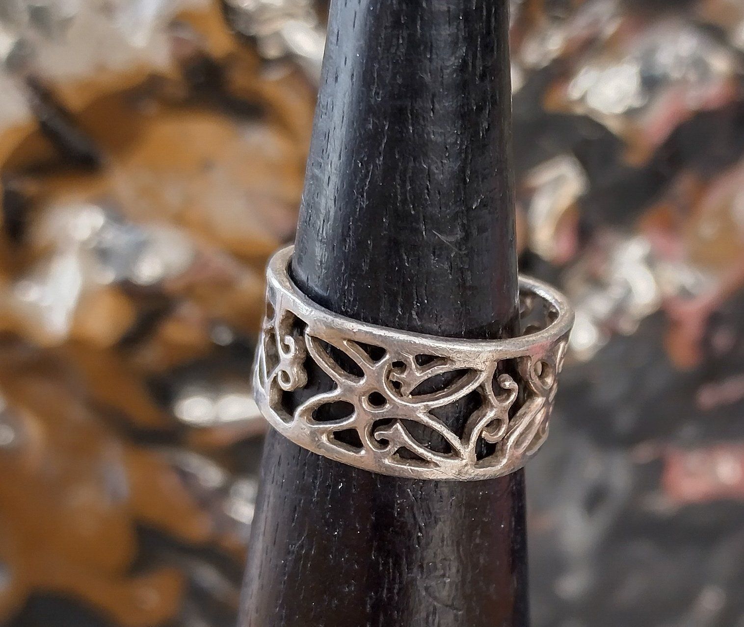 Anelli: XS RING 925 SILBER MIT MUSTERUNG – Usato da Romanshorn venduto da BoutiqueA