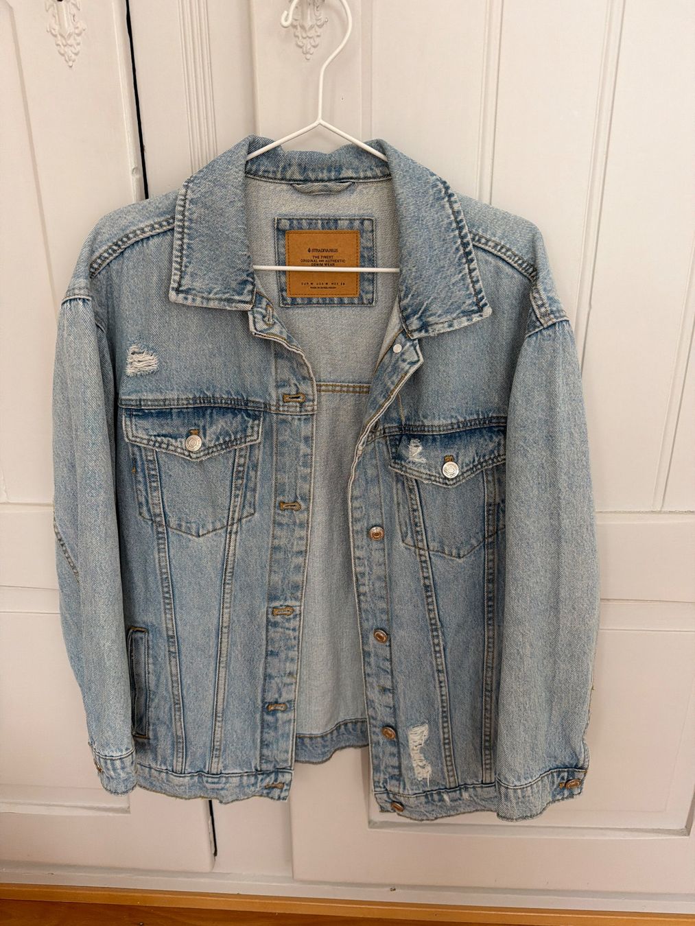 Stradivarius Giacche: Stradivarius Jeans Jacke – Usato da Solothurn venduto da Vintage87