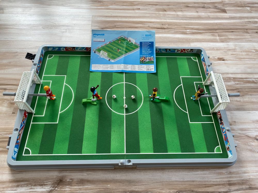 Playmobil 4738 – Fussballspiel Russland, Buntes Spielzeug Für Kinder Ab 3 Jahren