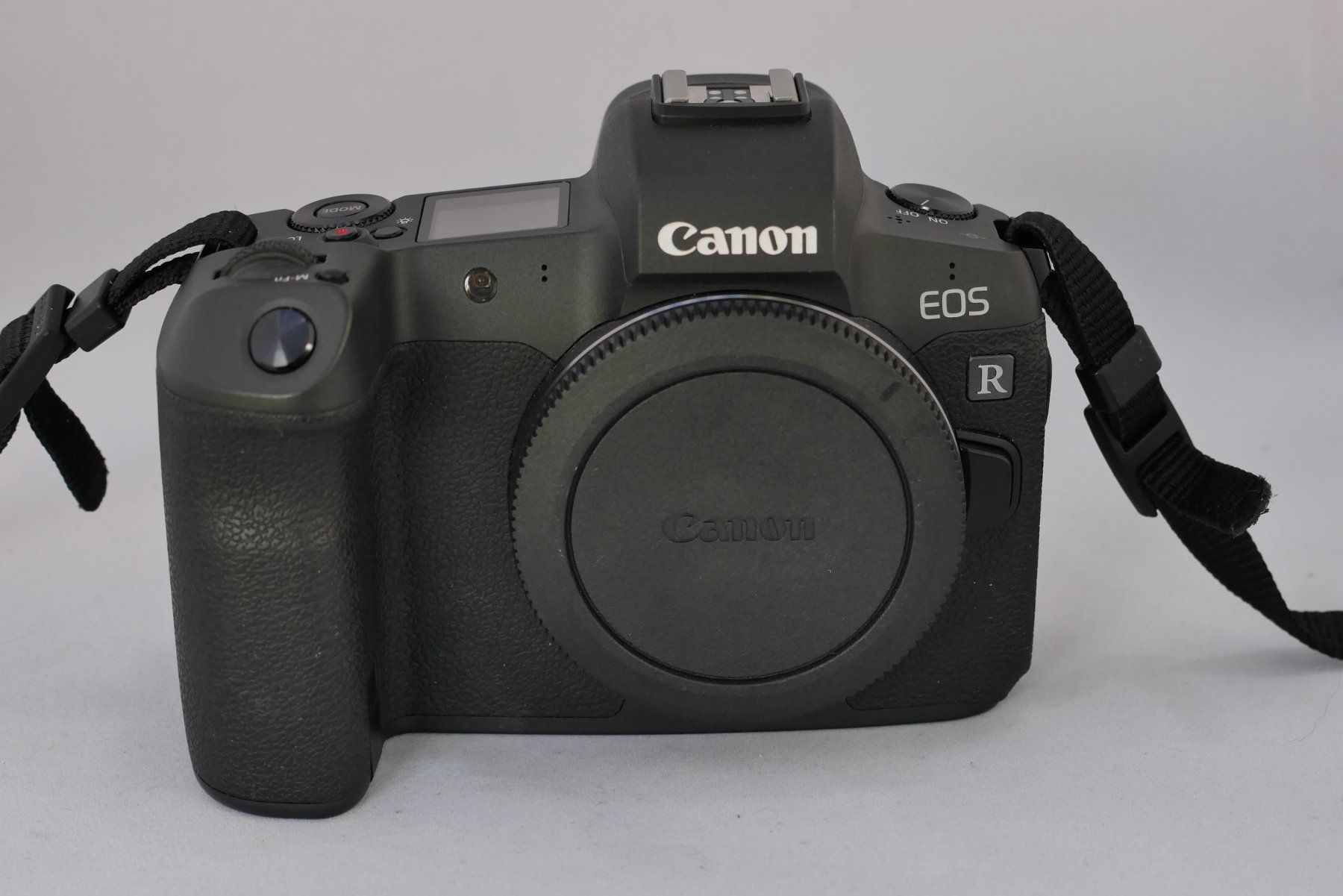 Canon Appareil photo: Canon EOS R in Top Zustand – Neuf (Voir description) à Trimmis par Marli1