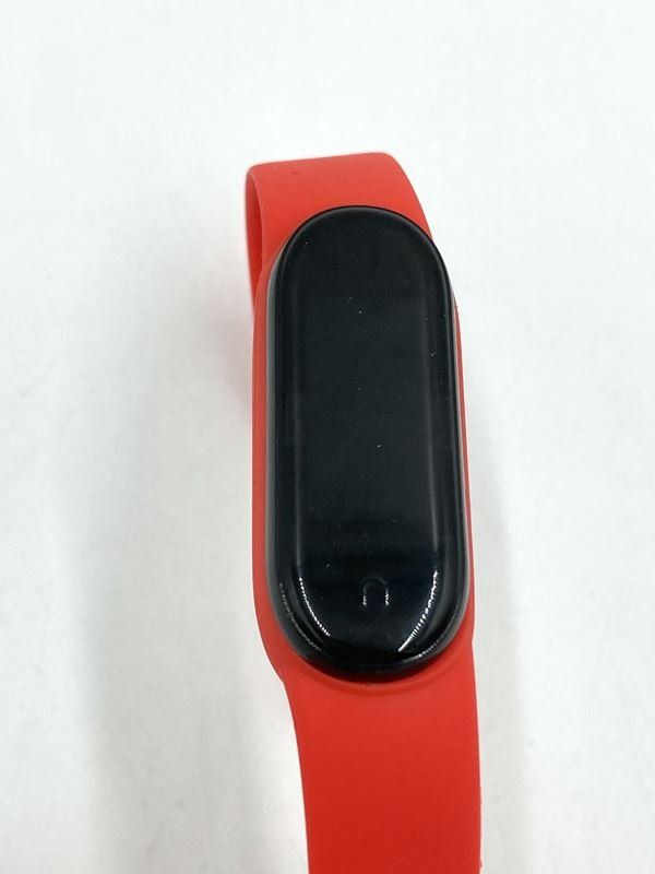 Xiaomi Smartwatch: XIAOMI | Smartwatch | Smart Band 7 | rot – Nuovo (secondo la descrizione) da Wittenbach venduto da Restwert_St-Gallen 1