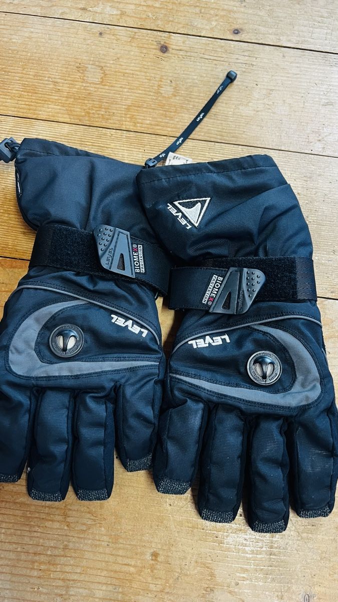Guanti & manicotti: Level Half Pipe Snowboard Handschuhe, Grösse L, Top! – Nuovo (secondo la descrizione) da Jona venduto da Lili.lou