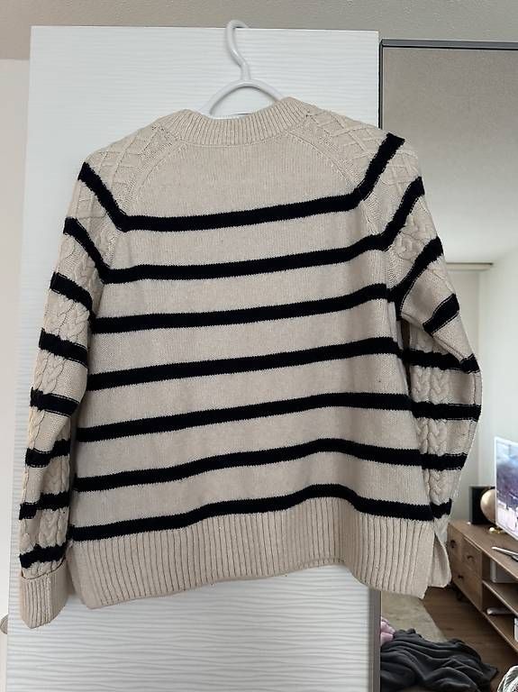 H&M Maglioni & Felpe: Pullover H&M – Nuovo (secondo la descrizione) da Lachen SZ venduto da nathiisch 2
