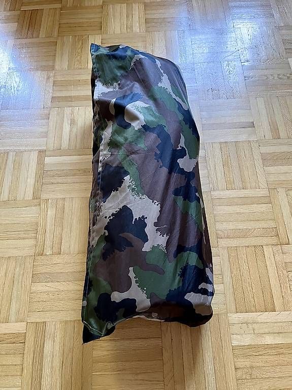 Armée suisse Sacs de couchage: Militär-Schlafsack – D'occasion à Biel / Bienne par coxbuster7 1