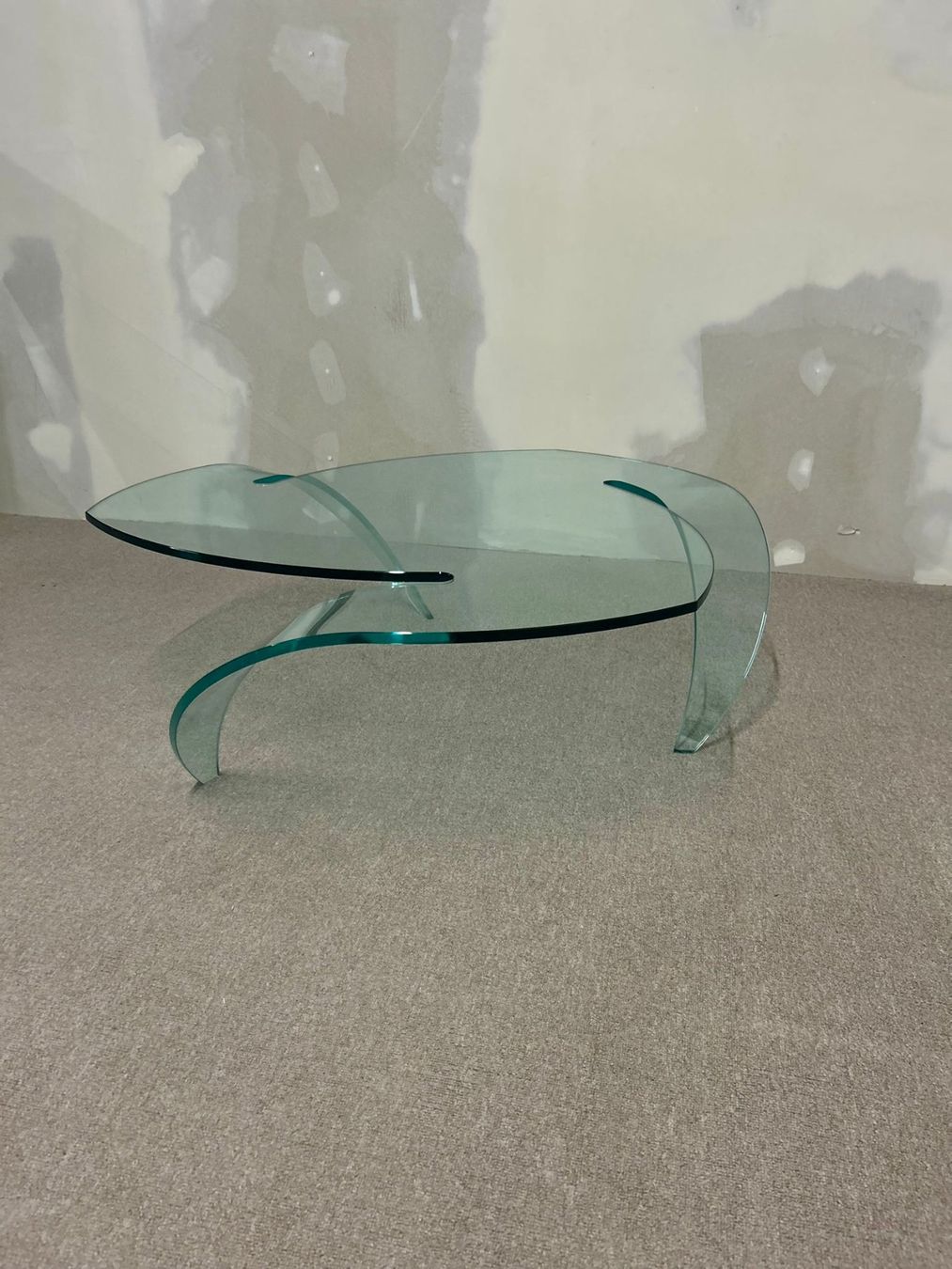 Tavoli: Design Glas Couchtisch Unikat Coffee Table Blickfang – Usato da Rickenbach ZH venduto da Der-Insider 4