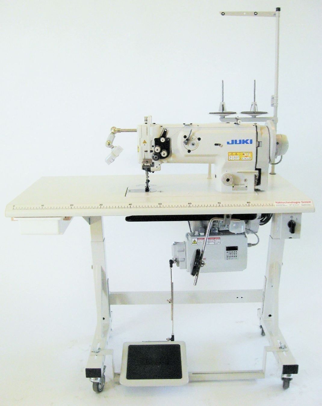 Juki Macchine da cucire: Industrienähmaschine JUKI DNU-1541 Neu – Nuovo e nell'imballaggio originale da Rehetobel venduto da dani034 1