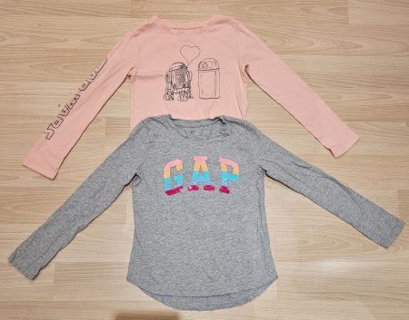 2x -Langarmshirts von GAP (1x STAR WARS)
