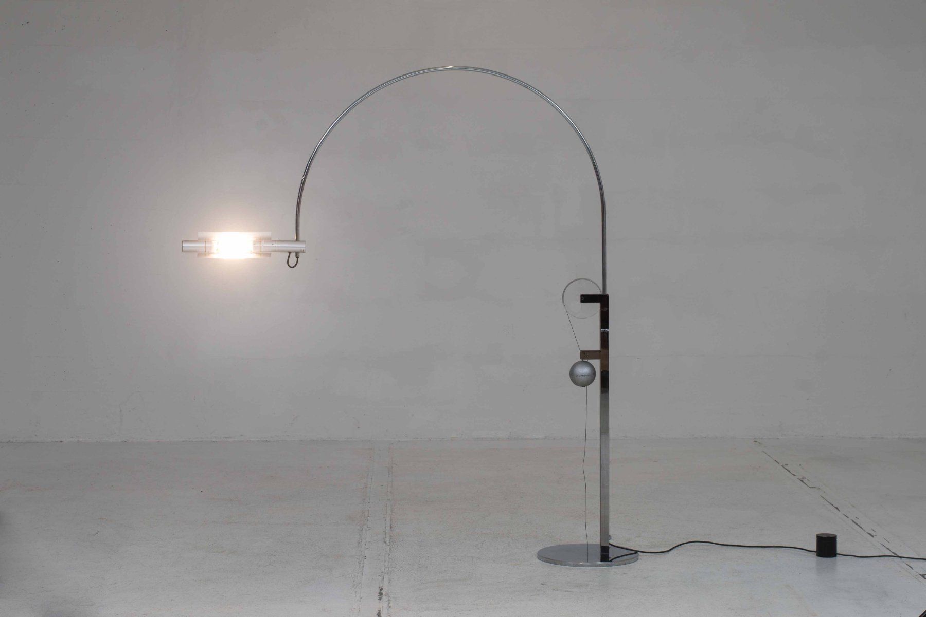 Baltensweiler Lampen: Baltensweiler Bogenleuchte HALO Mobil – Gebraucht aus Zürich von STUZH38