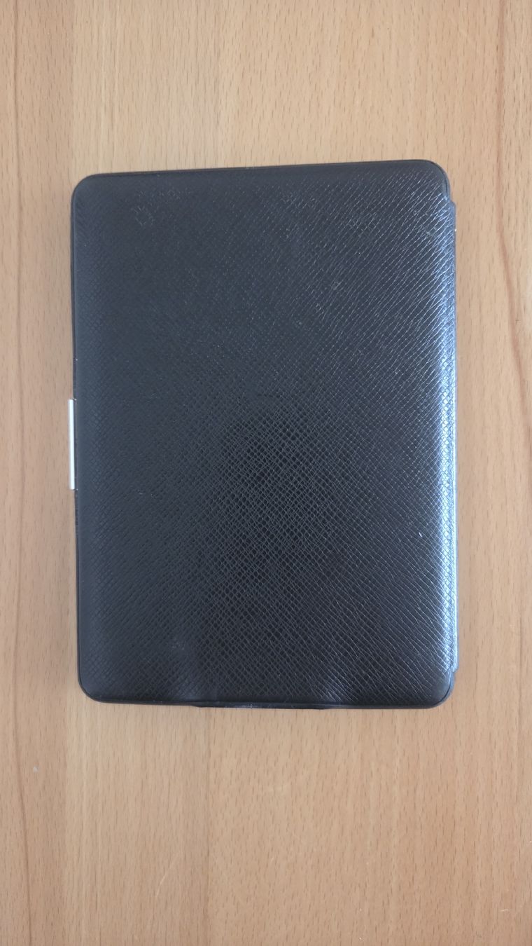 Amazon Tablet PC: Kindle Paperwhite 6. Gen – Usato da Luzern venduto da PakGede 2