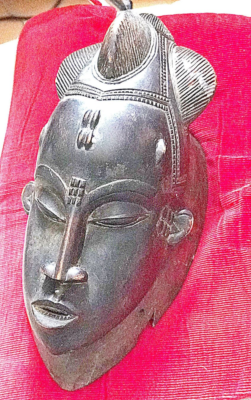 Arte internazionale: Baule Maske Elfenbeinküste gross – Usato da Baar venduto da 2cvbaar 7