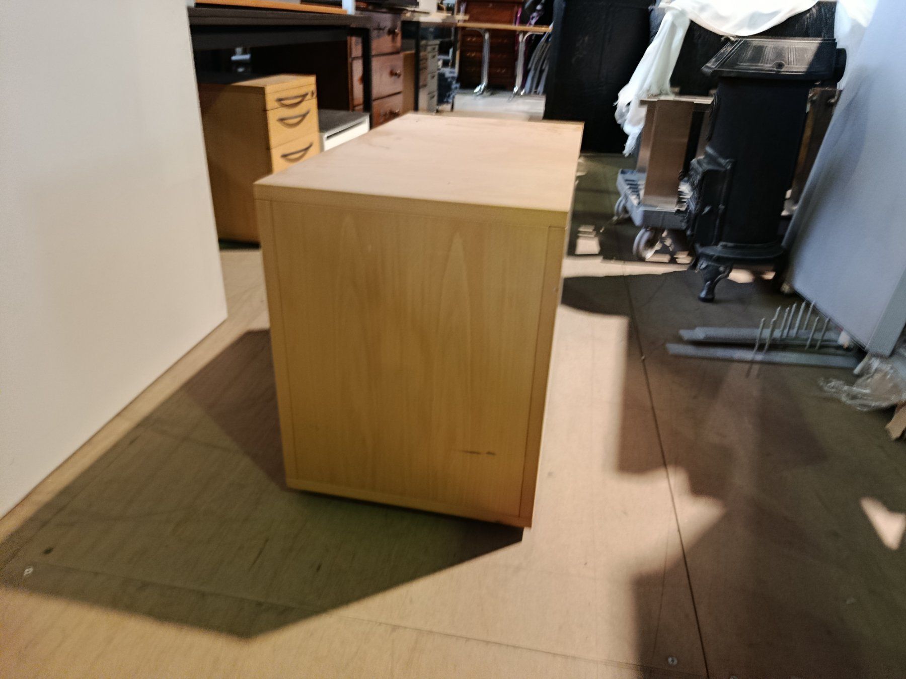 Korpus: Rollcontainer Holzoptik mit drei Schubladen gebraucht – Gebraucht aus Münchenstein von tsp01 5