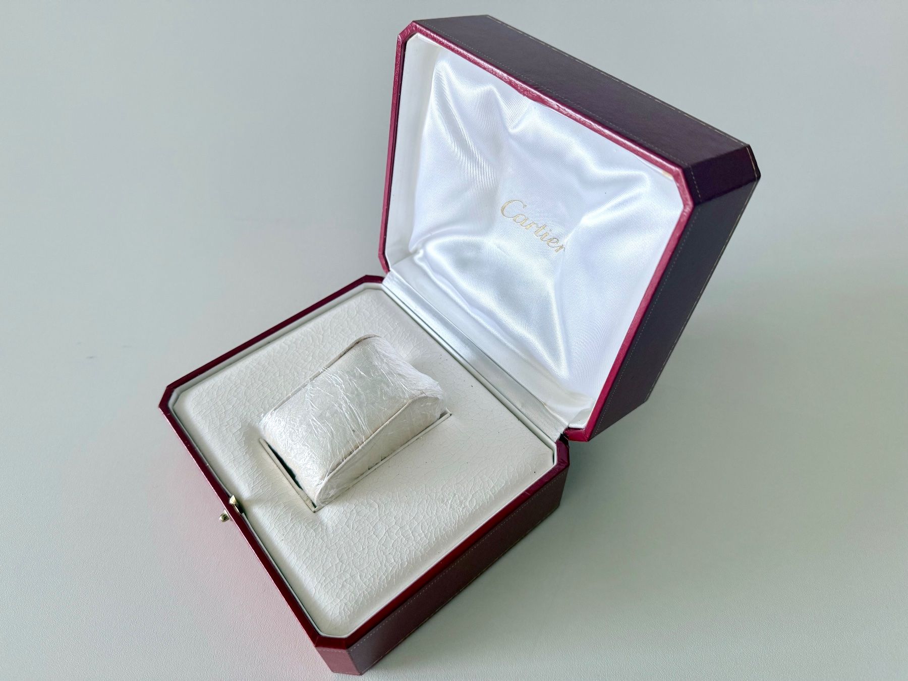 Cartier Orologi: CARTIER-Paris original Box, Watchbox, Uhrenbox, Ref. CO 1018 – Usato da Mont-sur-Lausanne venduto da vmi_ym5l