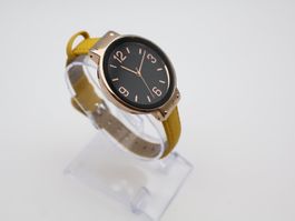 Damen Uhr (läuft Garantie)