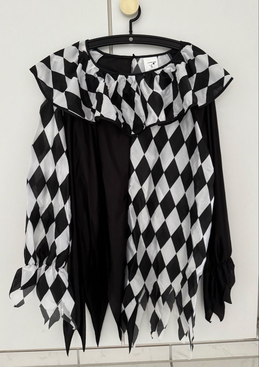 Costumi: Fasnachtskostüm, schwarz/weiss – Usato da Emmenbrücke venduto da Florentina27