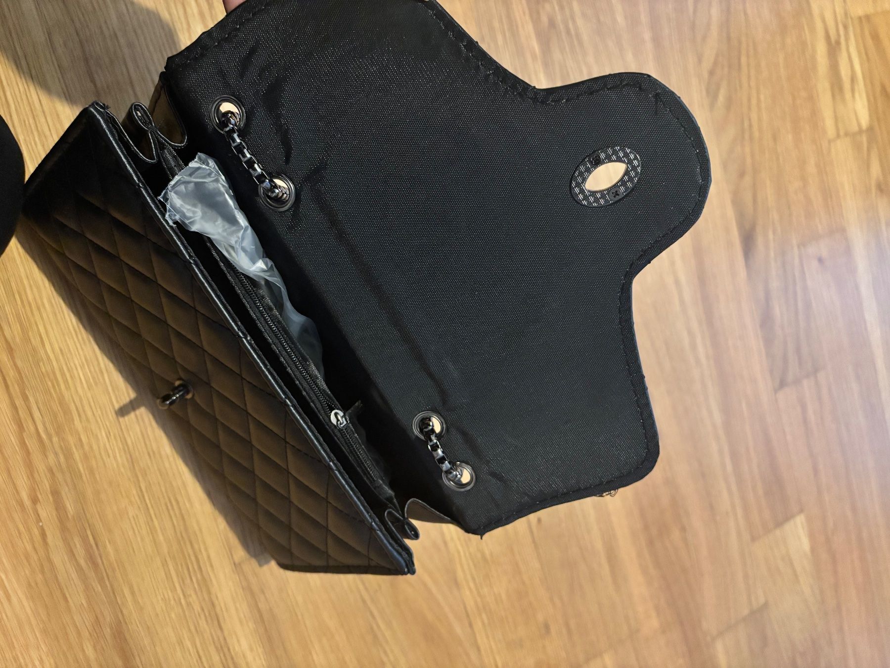 Borse da donna: Sac à main – Usato da Lausanne venduto da Mbama23 1