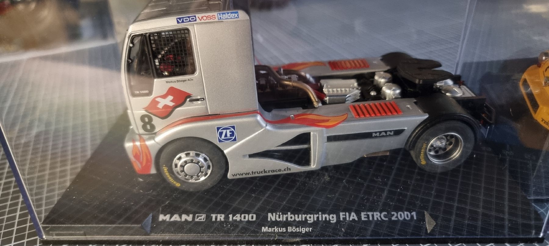 Piste: Rennbahn Slotcar Autos – Usato da Bellach venduto da Super15 3
