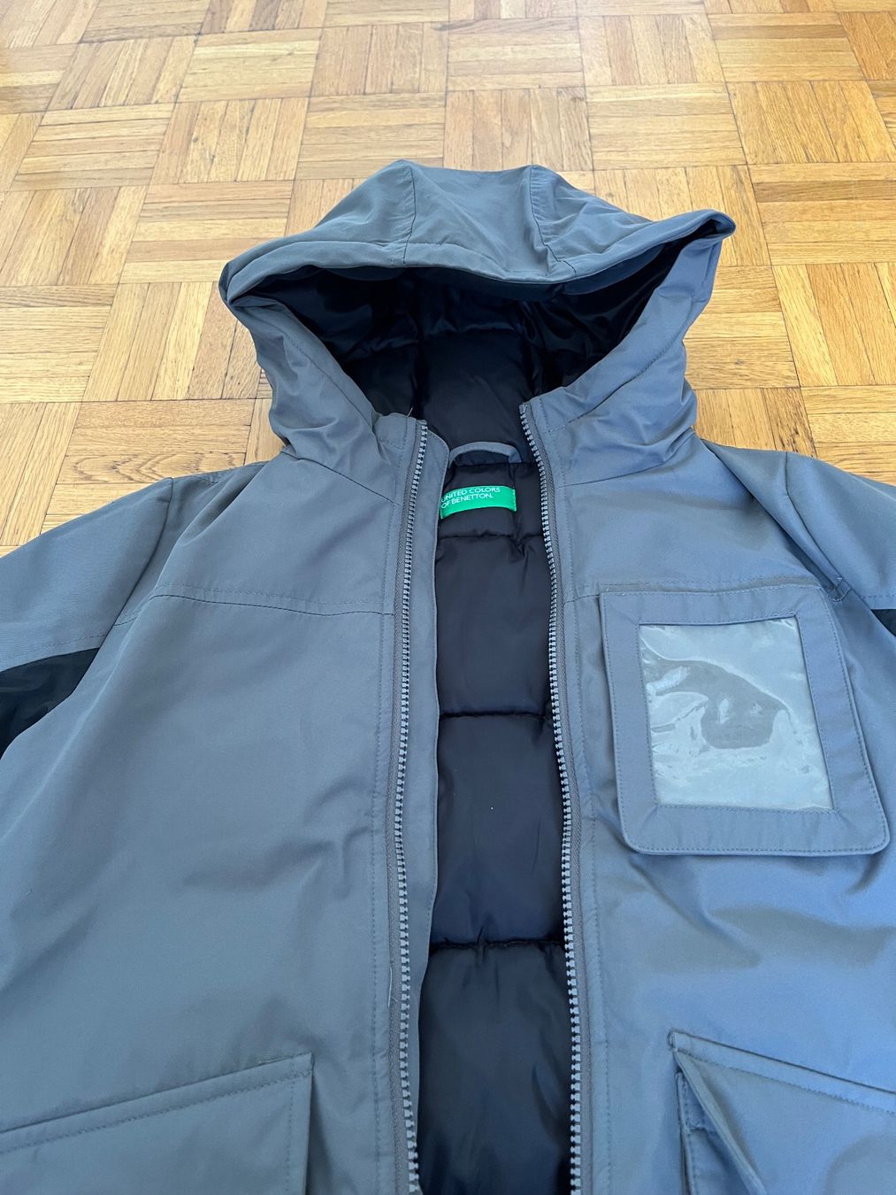 Benetton Giacche & Cappotti: Veste Benetton taille 6-7 ans – Usato da Genève venduto da ded_dg7w 2