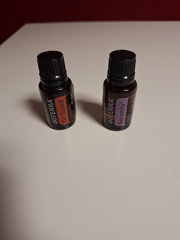 Doterra Huiles essentielles: döTERRA On Guard und Serenity – D'occasion à Schinznach-Dorf par StoepfiR