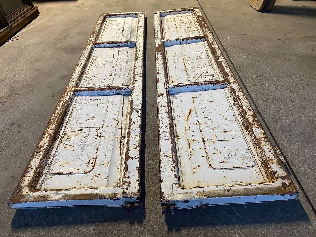 Tutti pezzi di ricambio auto: vw t2 bus ridelle double cabine – Usato da Les Vieux-Prés venduto da PX132 4