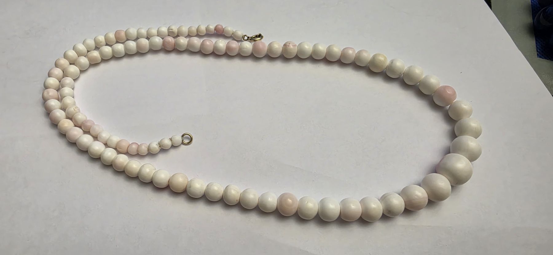 Ketten: Weiss-Rosa Korallenkette – Gebraucht aus Allenwinden von pro_nmg9 4