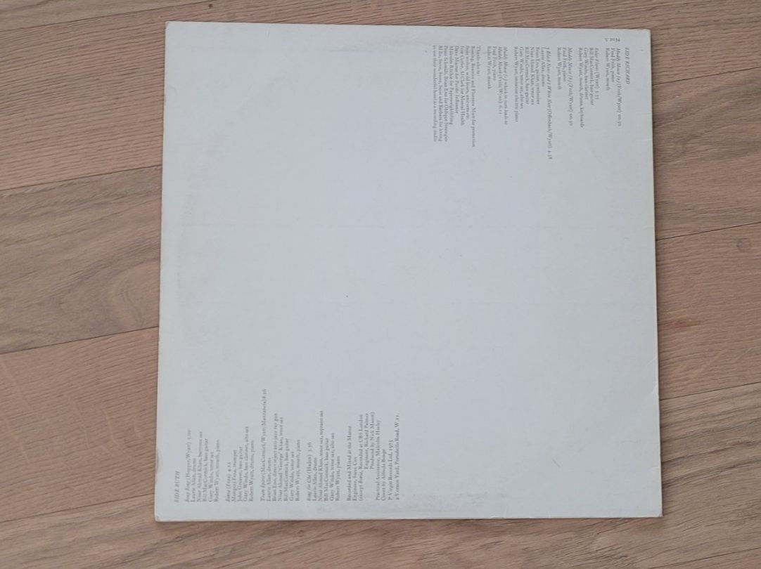 Schallplatten: LP  Robert Wyatt – Gebraucht aus Martigny von MZ-67 1