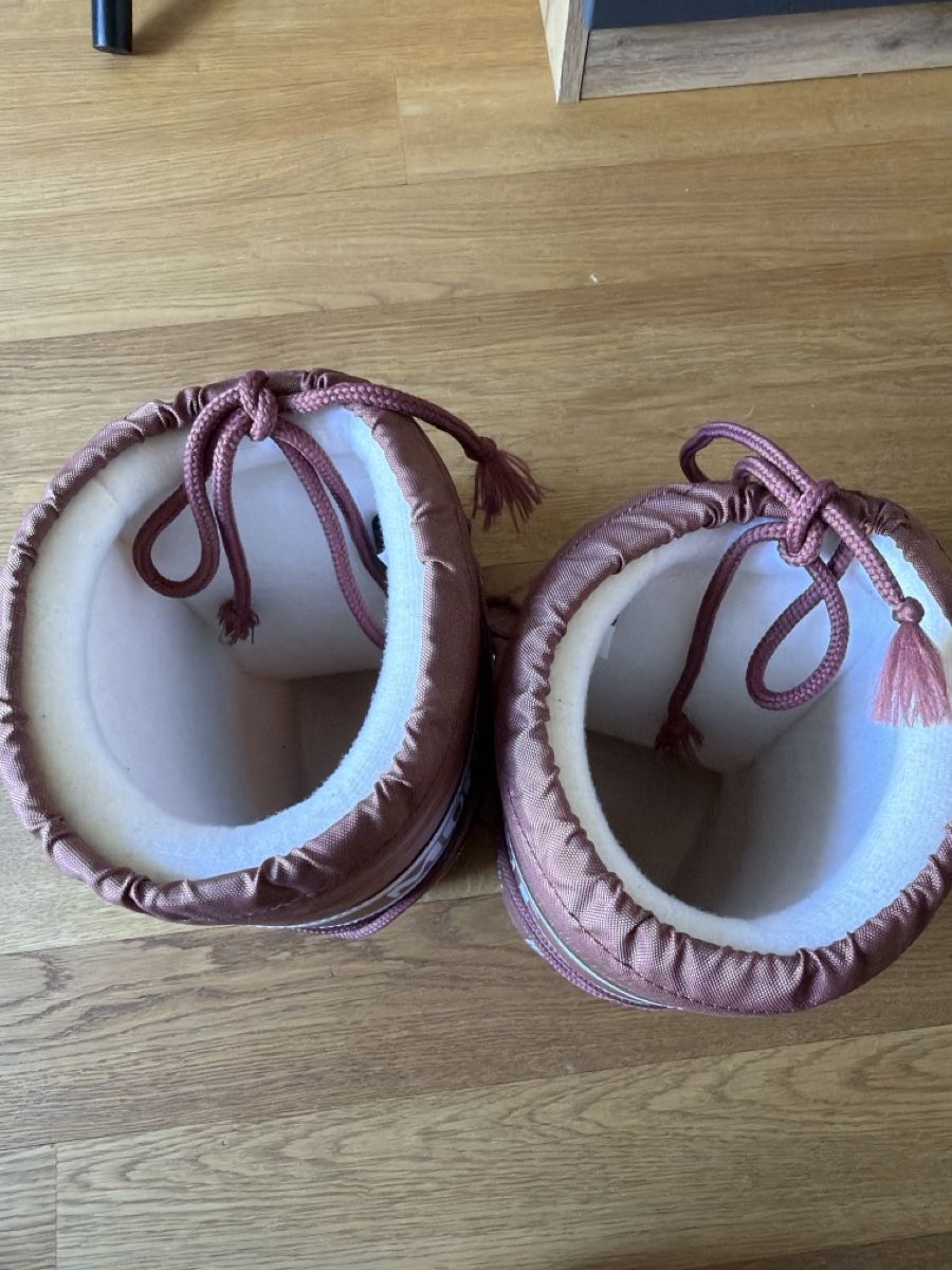 Moon Boot Herrenschuhe: Moon boots 35/38  – Neu (gemäss Beschreibung) aus Hausen AG von nik_9sg2 4