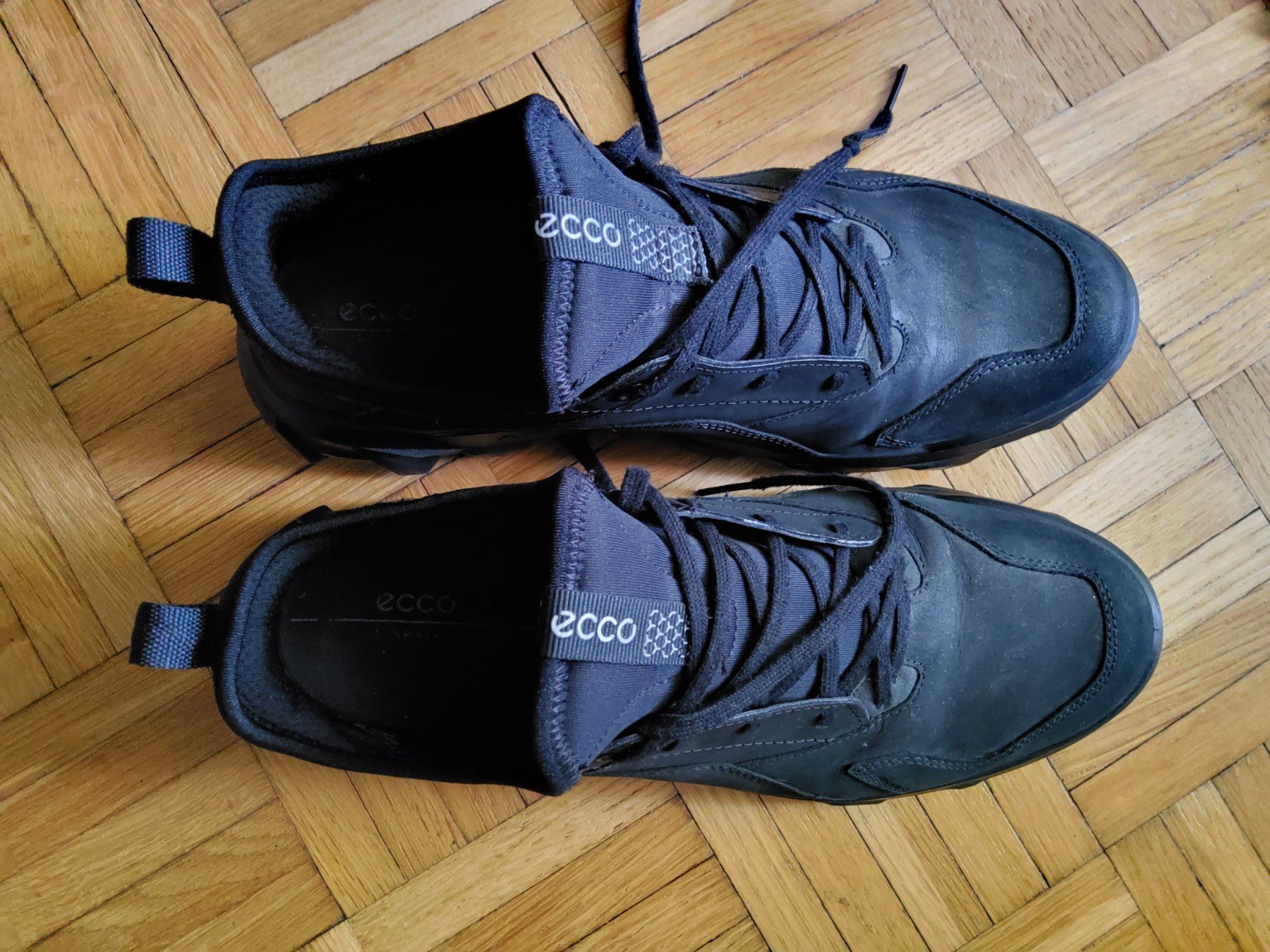 Ecco Scarpe da uomo: Ecco Mx  Walking/Freizeit Sneaker Gr. 42 – Nuovo (secondo la descrizione) da Wettingen venduto da Allesbesetzt 2