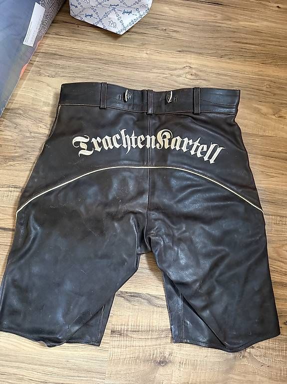 Pantalons: Trachtenkartell Lederhose 48  – D'occasion à Buchberg par the_w8gy 1
