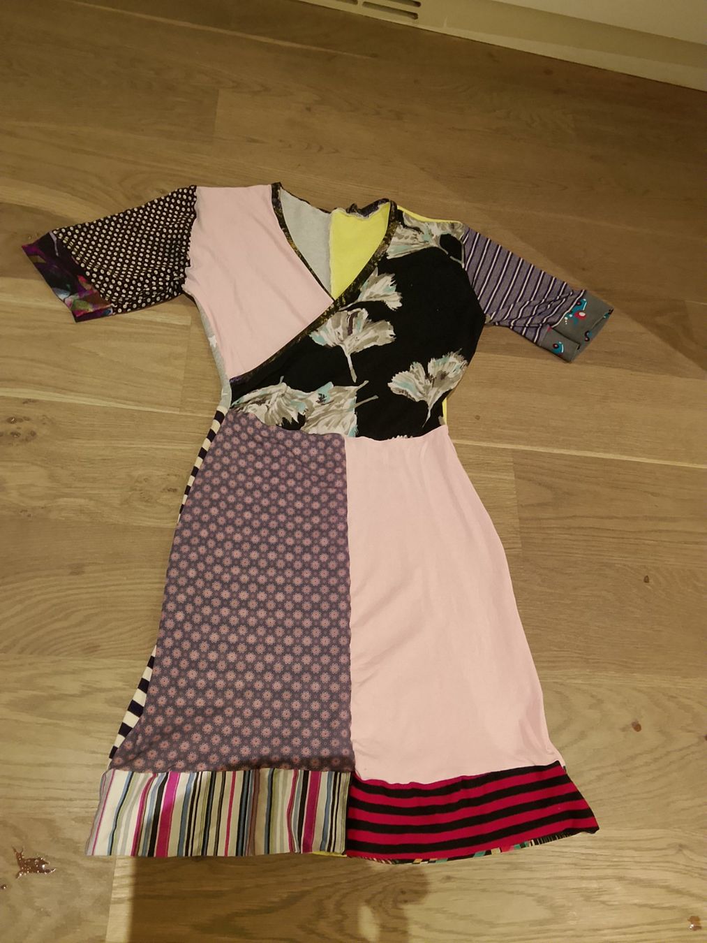 Vestiti: Patchwork Kleid kurzarm Damen Grösse S/M – Nuovo (secondo la descrizione) da Bellikon venduto da MellonCollieMitTwint