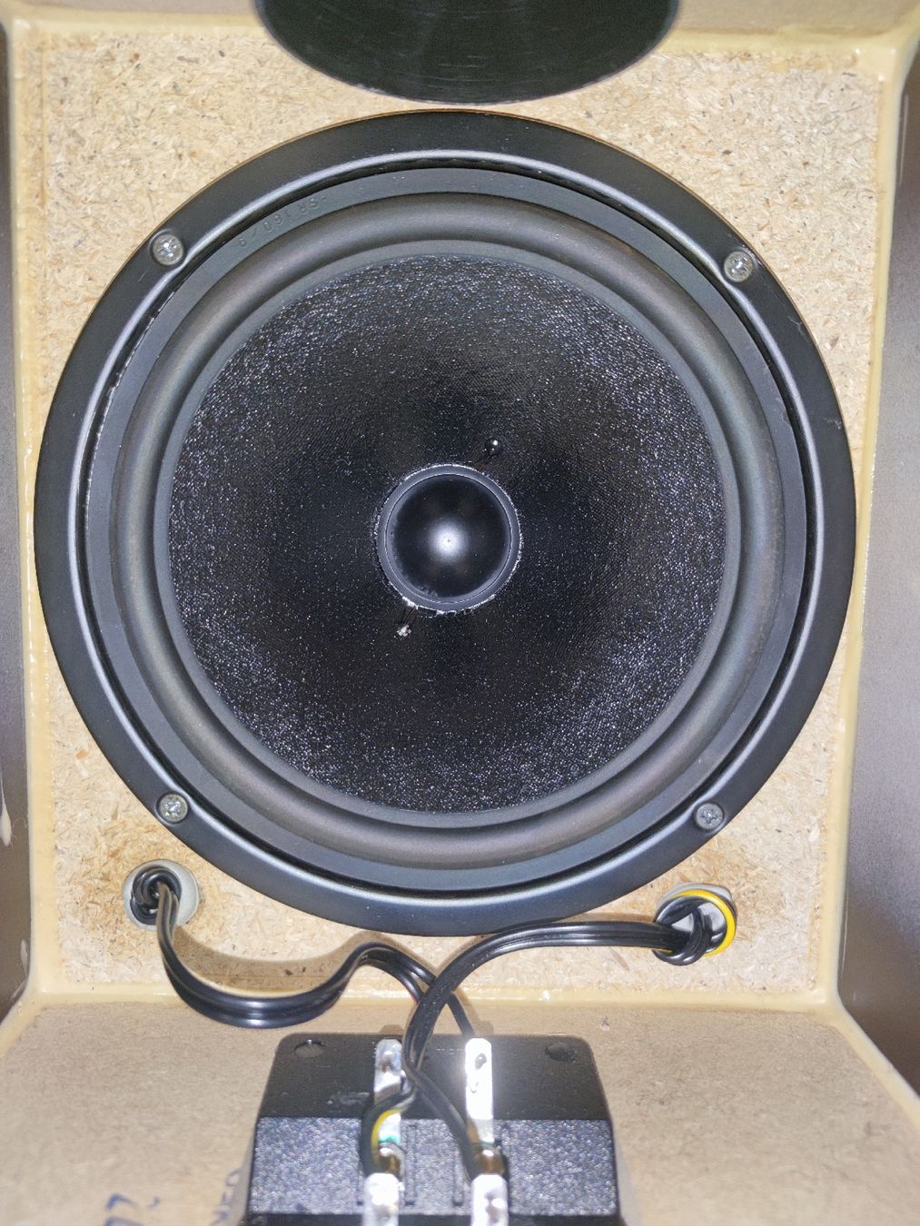 Heco Casse acustiche: Heco Tieftoner-Bass 195cm – Usato da Meggen venduto da Malecifent