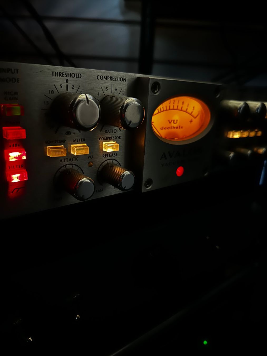 Altro per Ufficio & Commercio: MIXING / MASTERING IN WINTERTHUR (CH) – Nuovo (secondo la descrizione) da Winterthur venduto da Migistubi 1