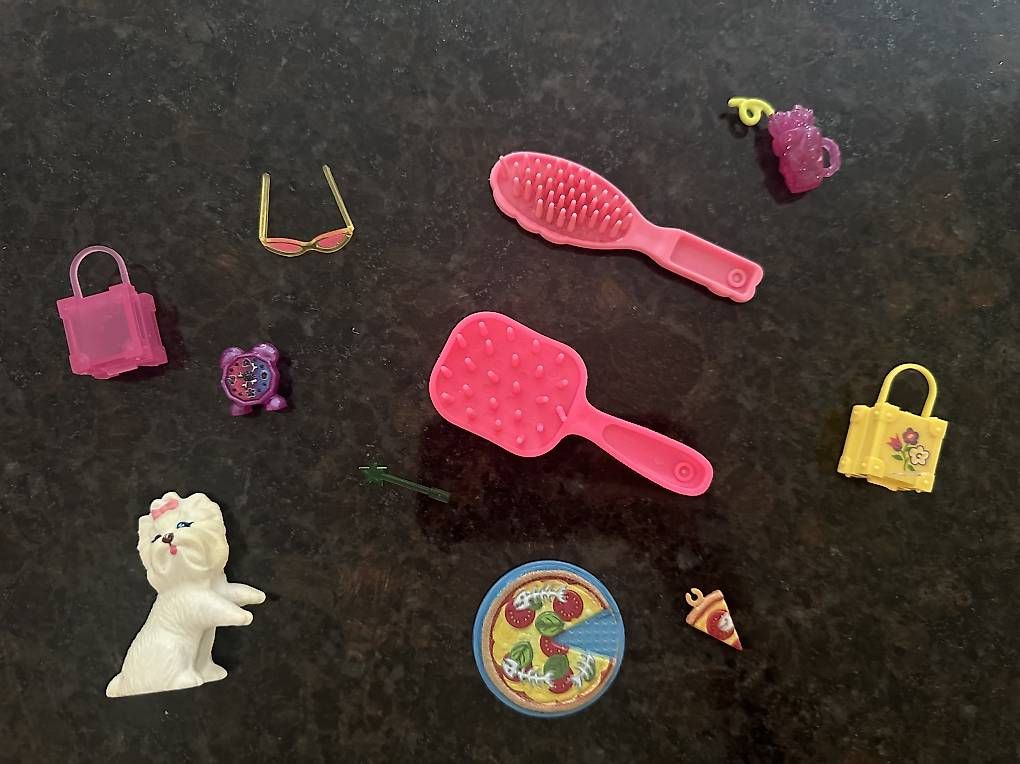 Giocattoli: Barbie Outfits und Accessoires – Usato da Beinwil am See venduto da joy_24 2