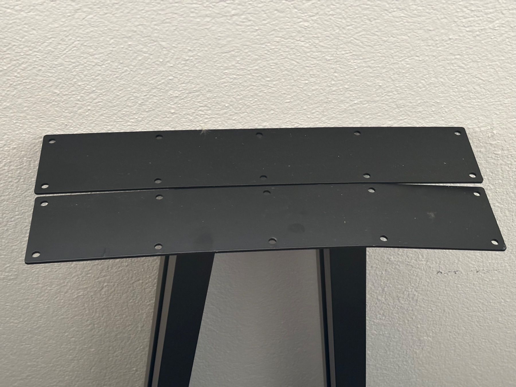 Autre mobilier: Tischbeine – D'occasion à Schaffhausen par sina_feivel 1