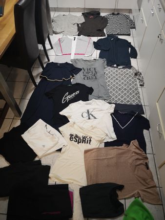 (c14)  19 x Marken Kleiderpaket gr. 40 - 42 gr.M - L