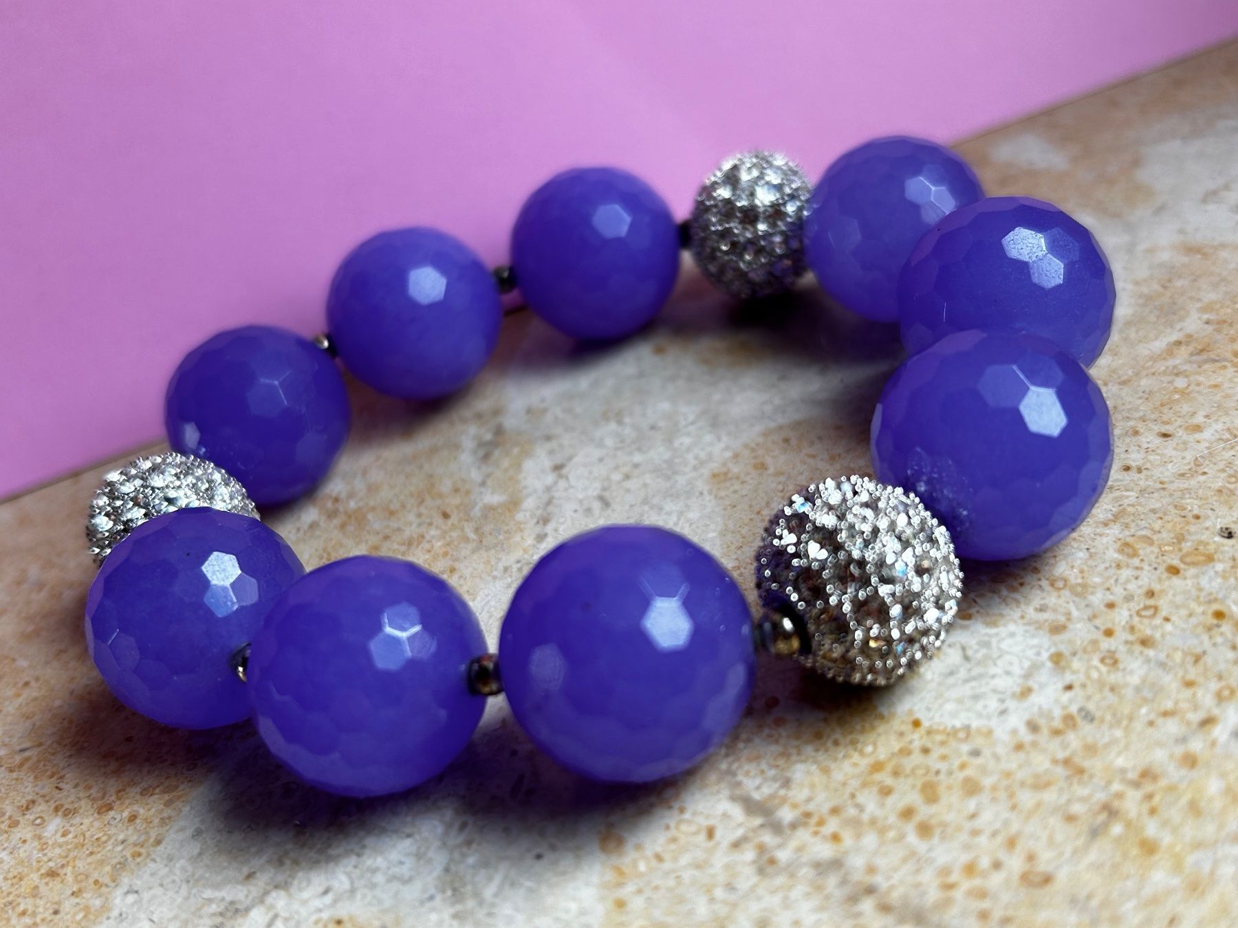 Bracciali & Braccialetti: violettes Steinarmband 20 cm lang DISCOFOX – Usato da Laufen venduto da Bellavitaboom