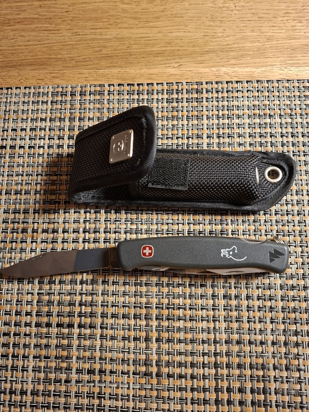 Wenger Coltelli tascabile: Wenger Taschenmesser mit Etui NEU – Nuovo e nell'imballaggio originale da Zürich venduto da rol_ngc7