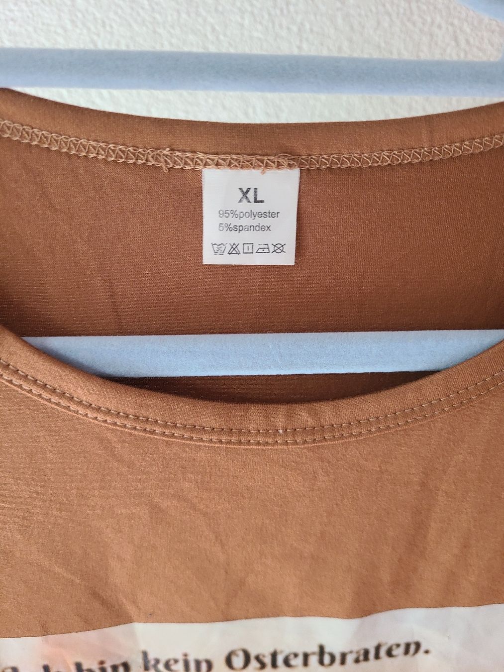 T-shirt: Damen T Shirt – Usato da Zihlschlacht venduto da Sun25 2
