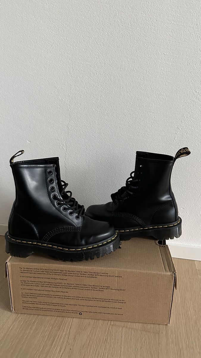 Dr. Martens Scarpe da uomo: Doc Martens 1460 Bex Black Smooth – Nuovo (secondo la descrizione) da Wallisellen venduto da Sharon8304 5