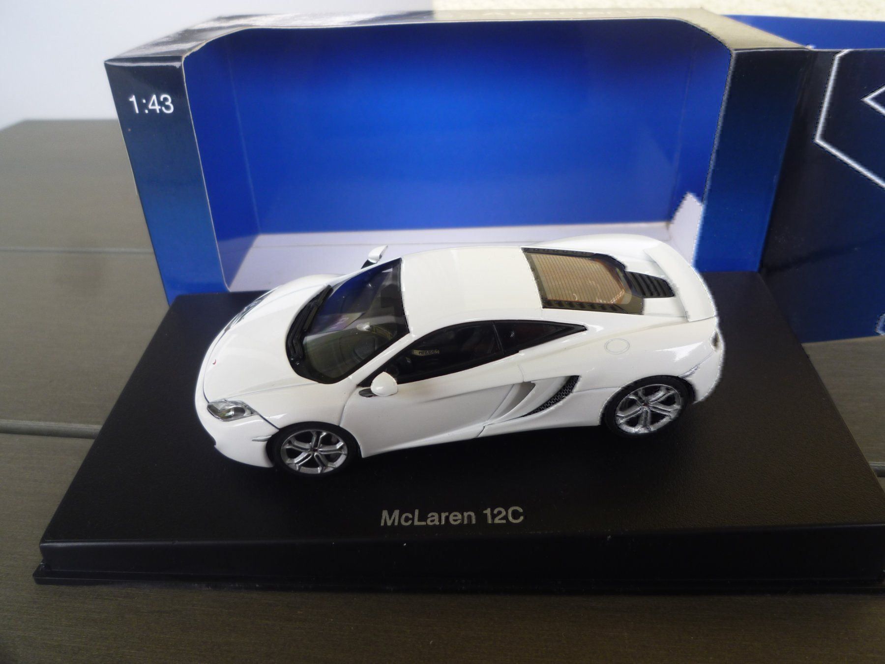 Autoart Modellini d'auto: McLaren 12C – Nuovo e nell'imballaggio originale da Flawil venduto da Imperiosud 1